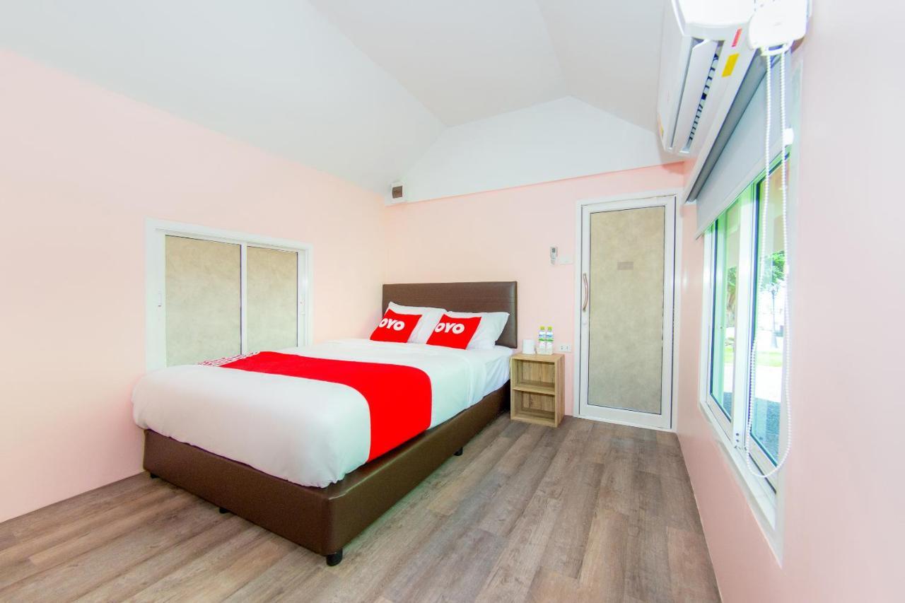 Oyo 578 Pj Resort And Snooker Club Prachuap Khiri Khan Extérieur photo
