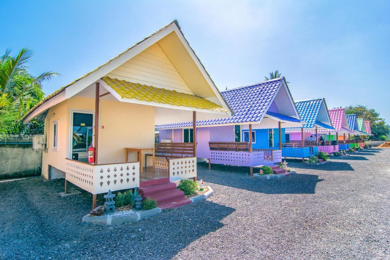Oyo 578 Pj Resort And Snooker Club Prachuap Khiri Khan Extérieur photo